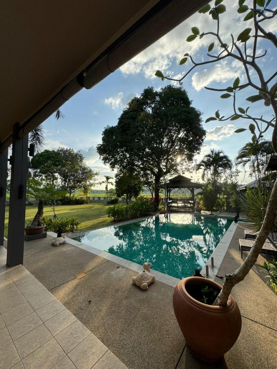 Laman Padi Villa In Langkawi Esterno foto